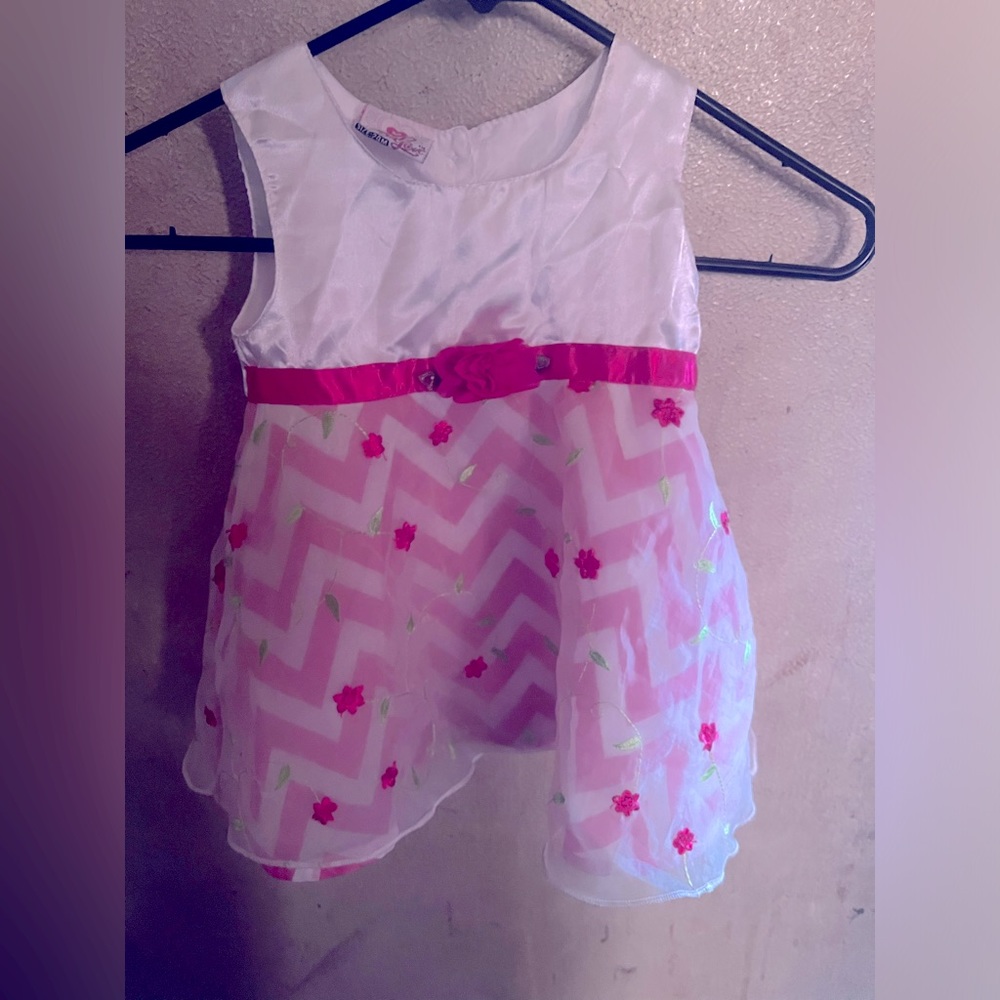 Girls dress
